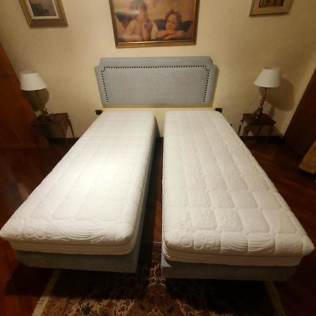 Mary Grace House Apartment Рим Екстериор снимка