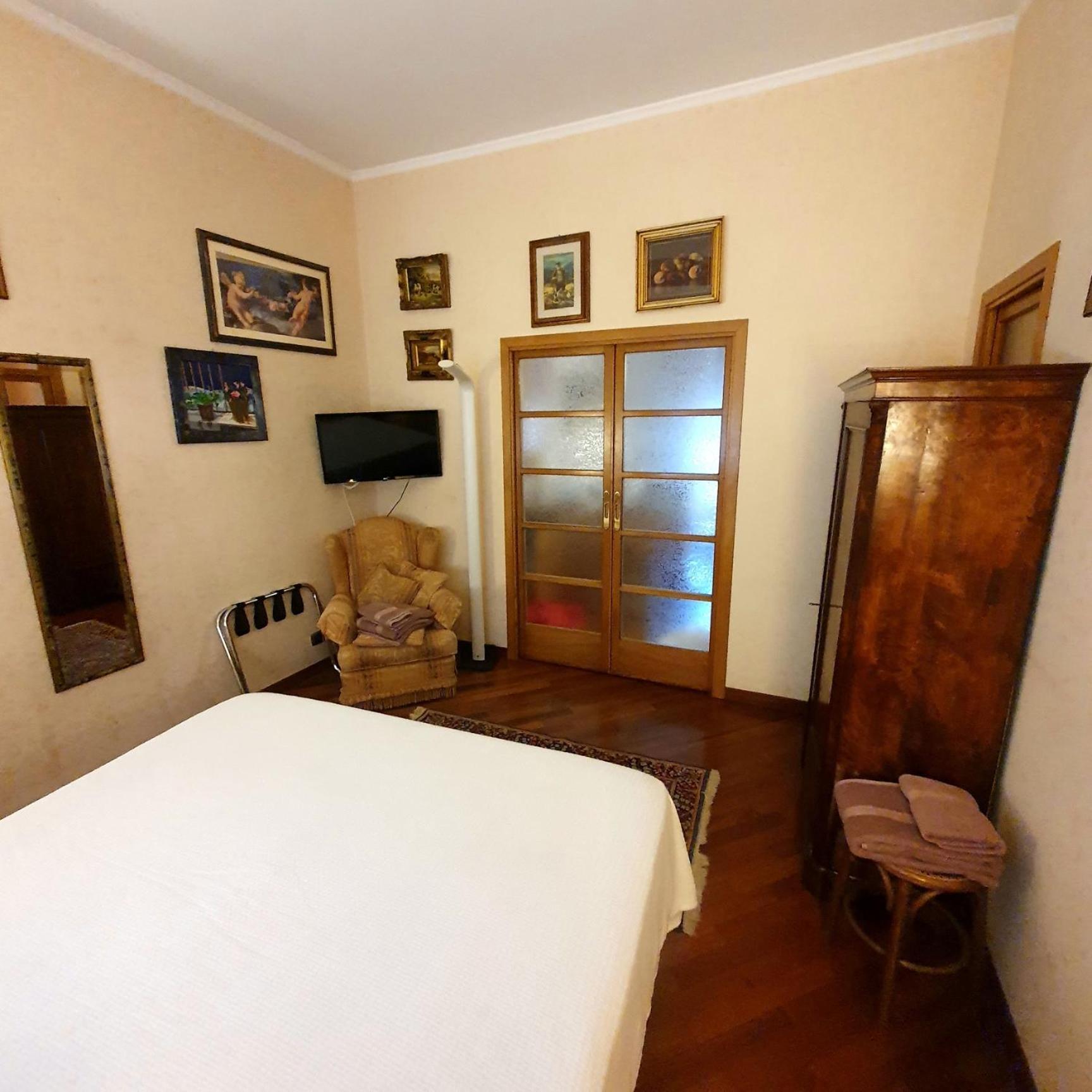 Mary Grace House Apartment Рим Екстериор снимка